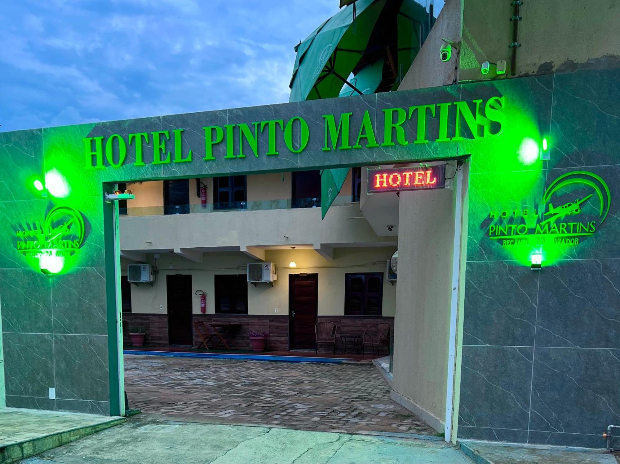 Hotel Pinto Martins Камосін Екстер'єр фото